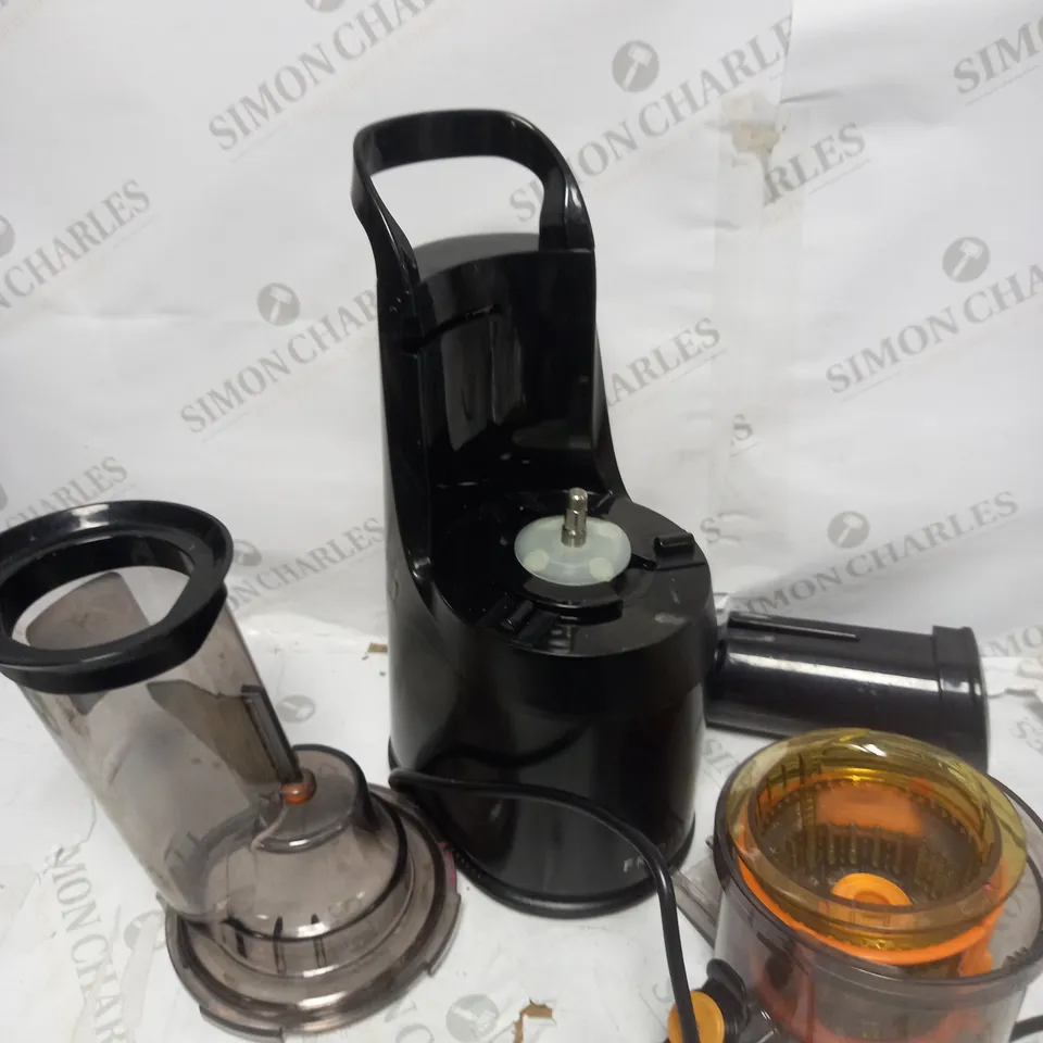 FRIDJA MASTICATING JUICER - BLACK (F1900)