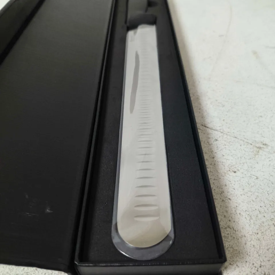 BUTCHER WIZARD CARVING KNIFE – BOXED SLICING KNIFE
