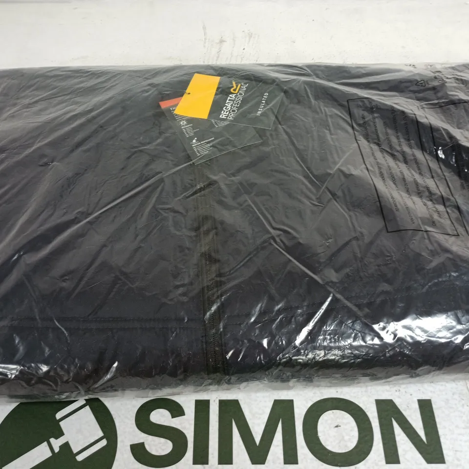 REGATTA PROFESSIONAL STAGE II INSULATED BODYWARMER, NAVY - UK XL 
