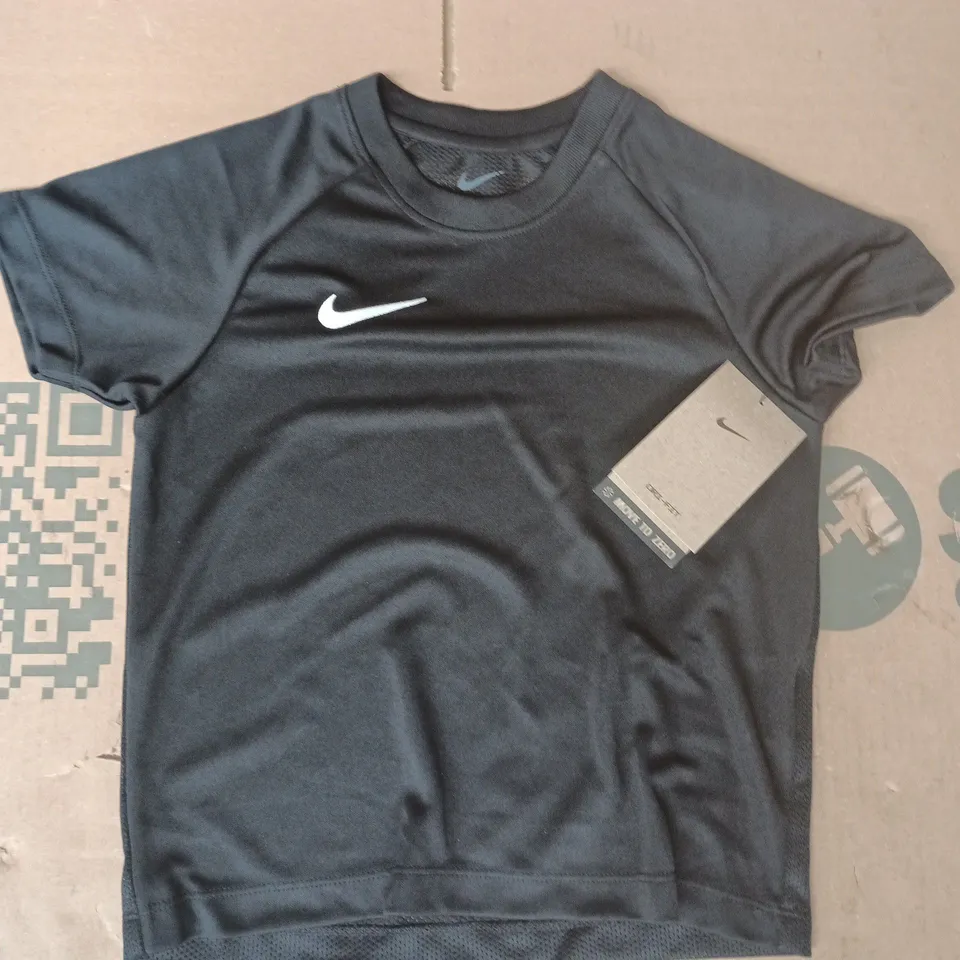 NIKE KID'S T-SHIRT IN BLACK SIZE XS