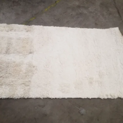 QUALITY DESIGNER AREA RUG - APPROXIMATELY  150X80CM