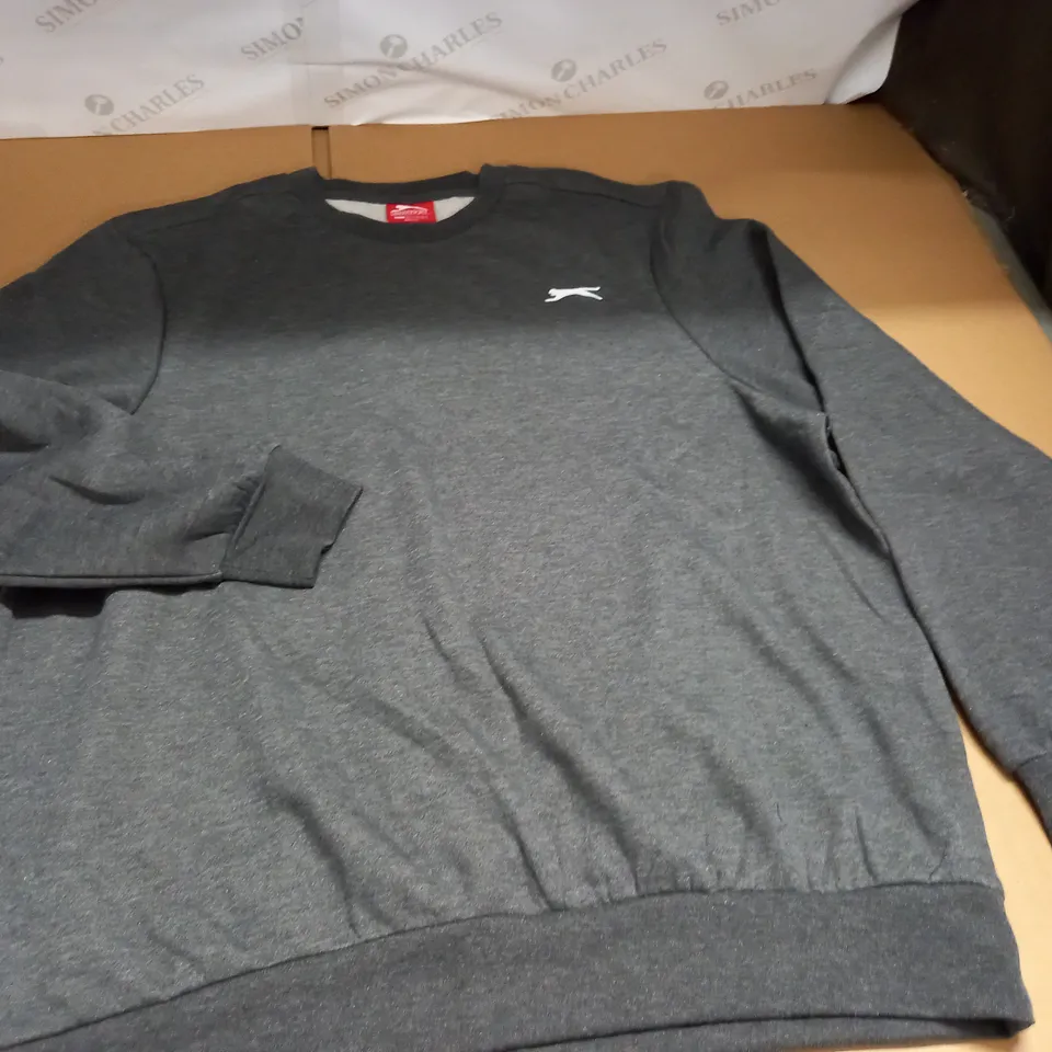 SLAZENGER GREY CREW JUMPER - XL