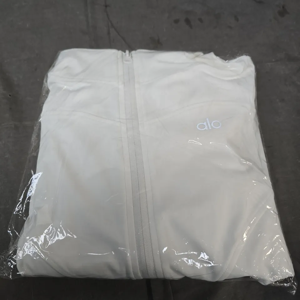 ALO ZIPPED WHITE JACKET SIZE UNSPECIFIED