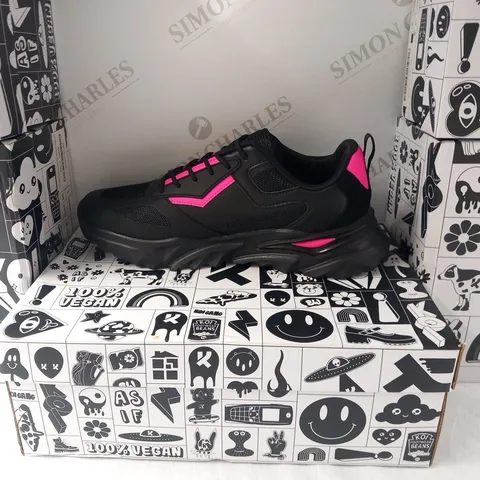 BRAND NEW BOXED PAIR OF KOI ECSTACY RAVE CULTURE MEN'S TRAINERS SIZE 12