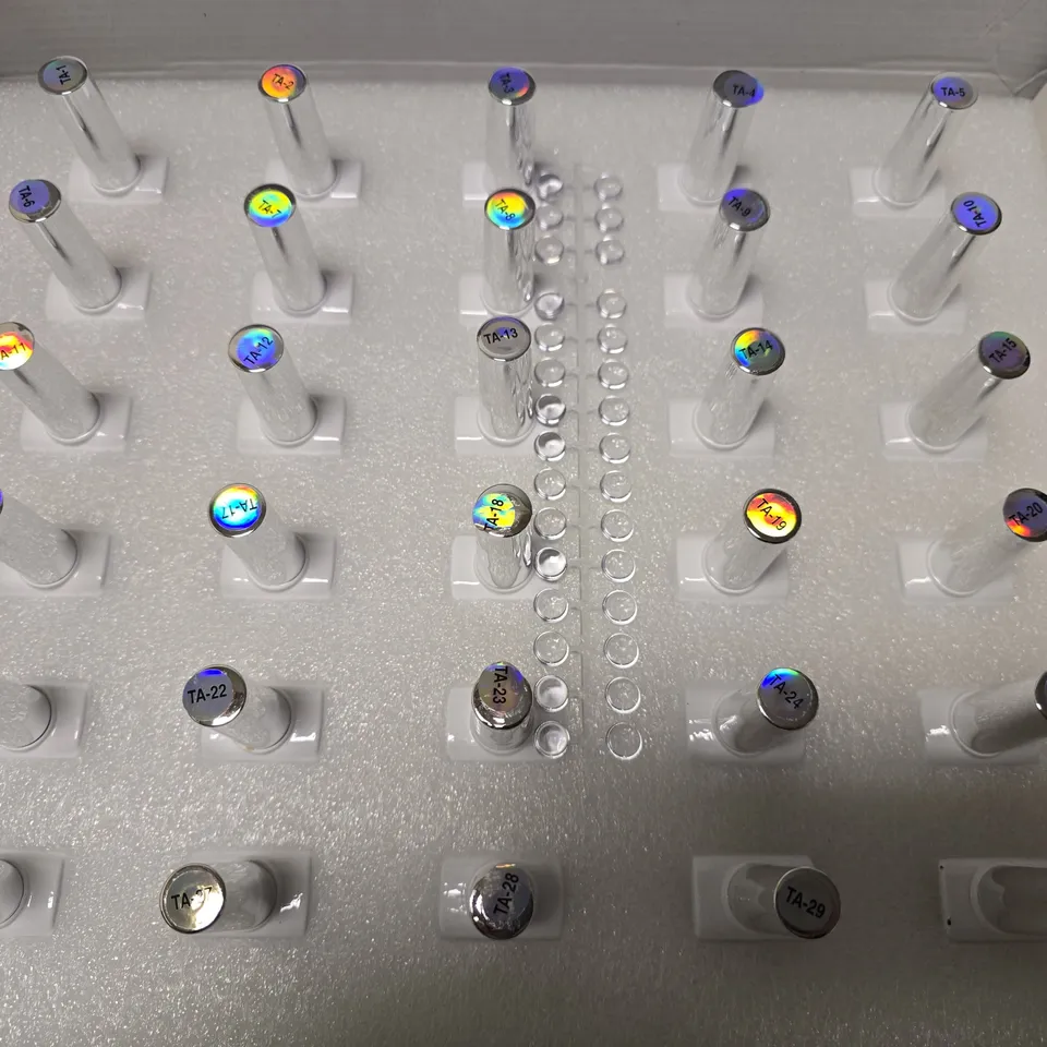 BOXED RAMLA 30 COLOURS NAIL SET 
