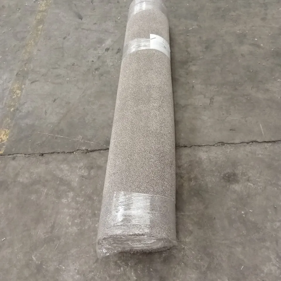 ROLL OF QUALITY CALM TWIST LINED OAK CARPET // APPROX SIZE; 1.8 x 5m