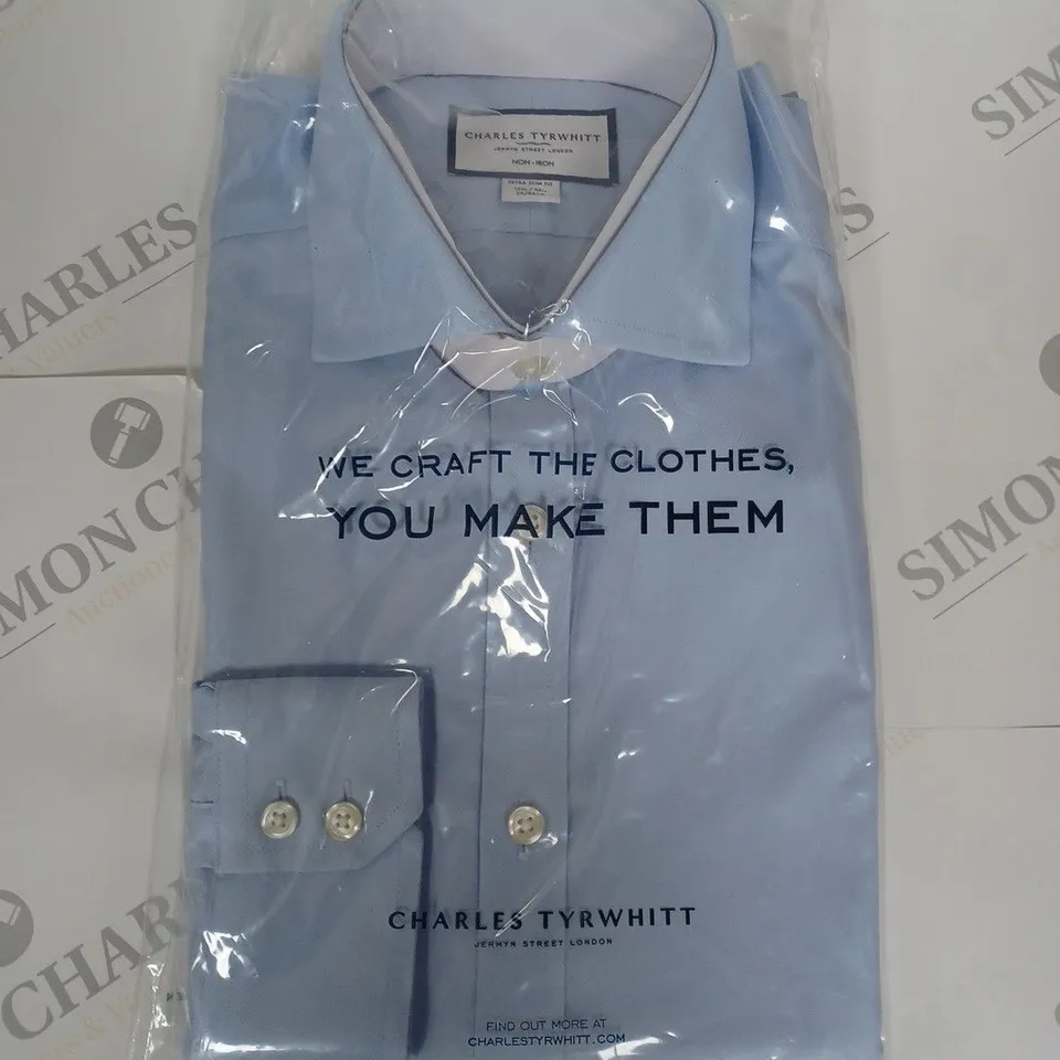 CHARLES TYRWHITT EXTRA SLIM FIT SHIRT IN SKY BLUE SIZE 15.5/ 39CM