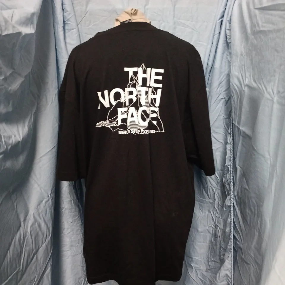 THE NORTH FACE MEN'S BLACK T-SHIRT – UK LARGE (L)
