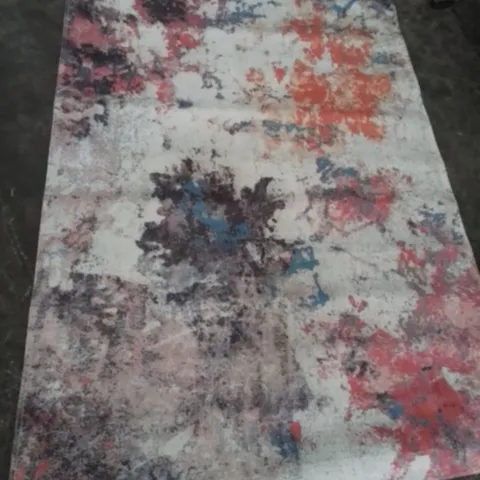 DESIGNER RUG WITH VARIED COLOURS 174X114CM