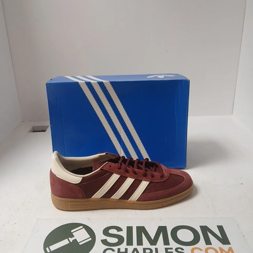 ADIDAS HANDBALL SPEZIAL SNEAKERS – MAROON/WHITE, UK 12 1/2