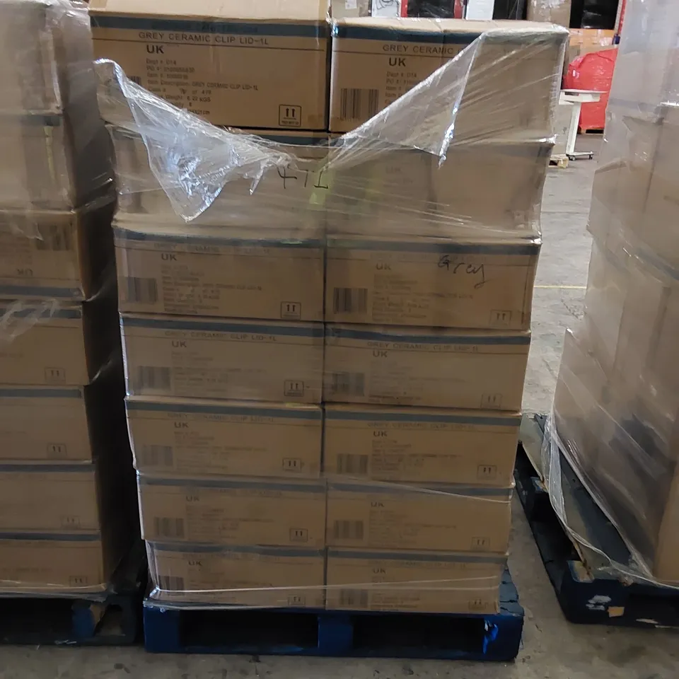 PALLET OF APPROXIMATELY 70 X BOXES OF BRAND NEW GEORGE HOME 1L GREY CERAMIC CLIP LID GLASS CANNISTERS - 8 JARS/CANNISTERS PER BOX