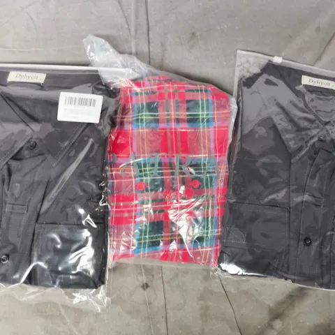 APPROXIMATELY 20 ASSORTED CLOTHING AND FASHION PRODUCTS IN VARIOUS STYLES AND SIZES - COLLECTION ONLY