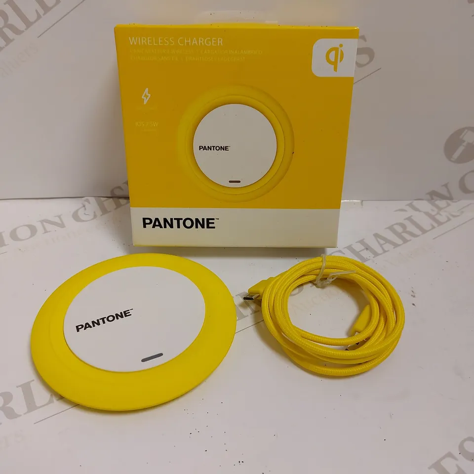 PANTONE WIRELESS CHARGER - 10W YELLOW