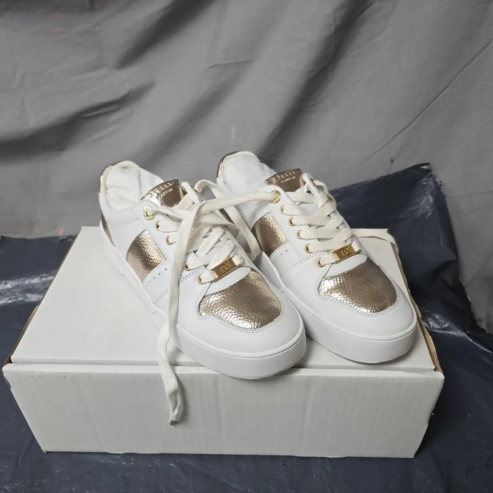 DUNE LONDON WHITE & GOLD METALLIC SNEAKERS – BOXED SIZE 4