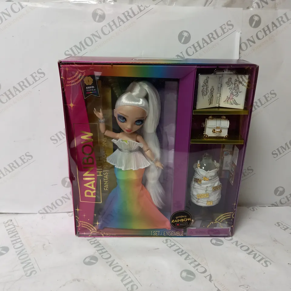 BOXED RAINBOW HIGH FANTASTIC FASHION DOLL 