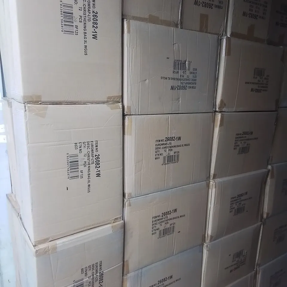 LOT OF 42 BOXES OF BRAND NEW XL CHRISTENING GIFT BAGS - 72 PER BOX / TOTAL 3024