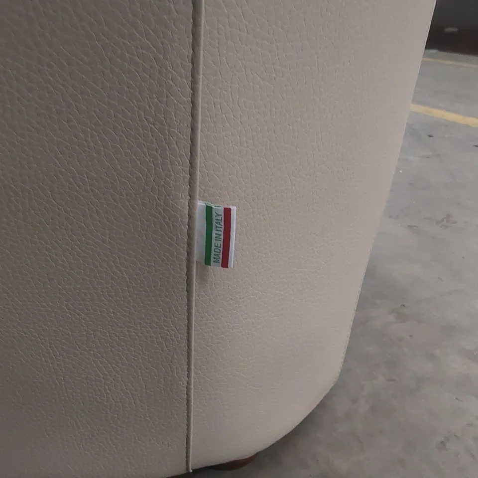 QUALITY DESIGNER ITALIAN MADE LEATHER ARM CHAIR