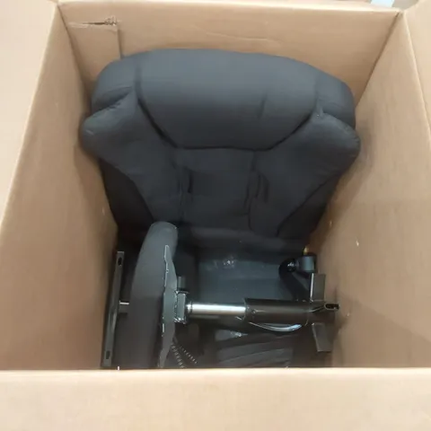 BOXED EXECUTIVE CHAIR -BLACK-