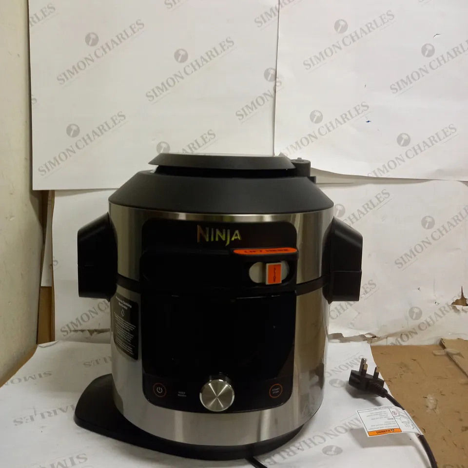 NINJA FOODI MAX SMARTLID MULTI-COOKER