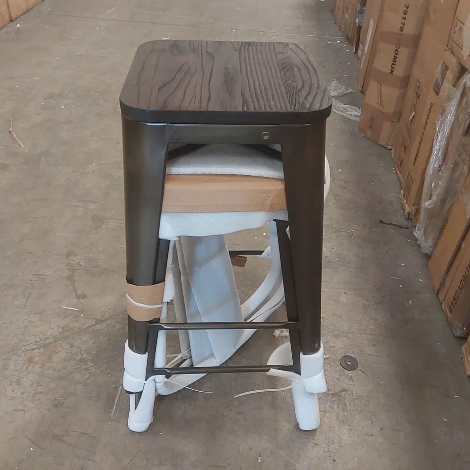 BOXED PAIR OF 24" METAL COUNTER STOOLS WITH WOOD SEAT 