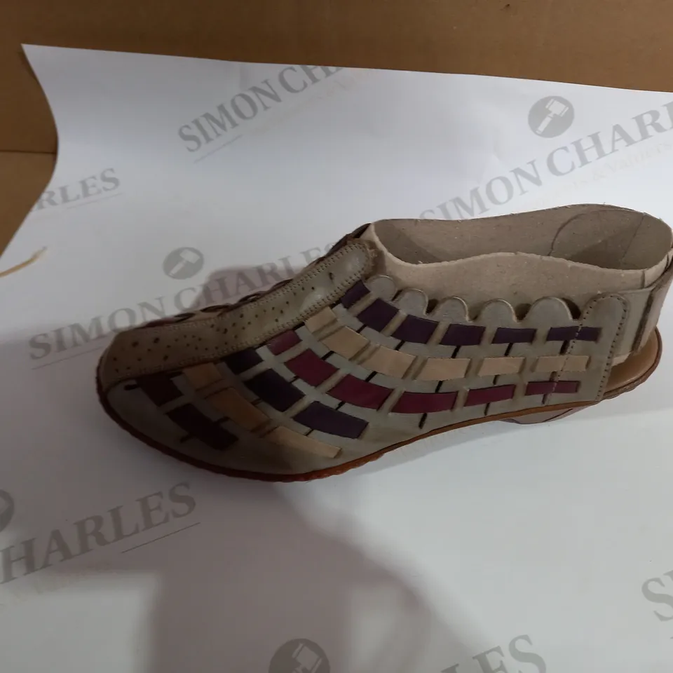 RIEKER LOW HEEL BOOTEE SANDAL LIGHT GREY SIZE 6.5