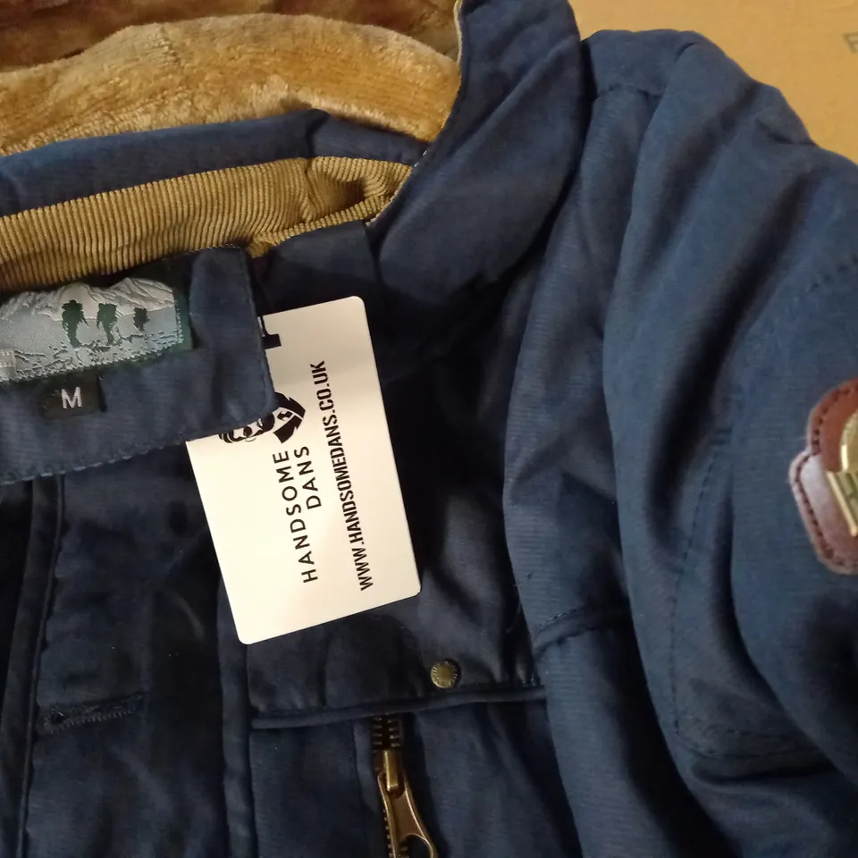 HANDSOME DANS NAVY COAT - M