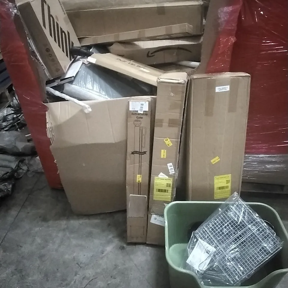 PALLET OF ASSORTED HOUSEHOLD GOODS AND PRODUCTS TO INCLUDE; PULL UP BAR, SAFETY GATE BOXED FURNITURE ETC