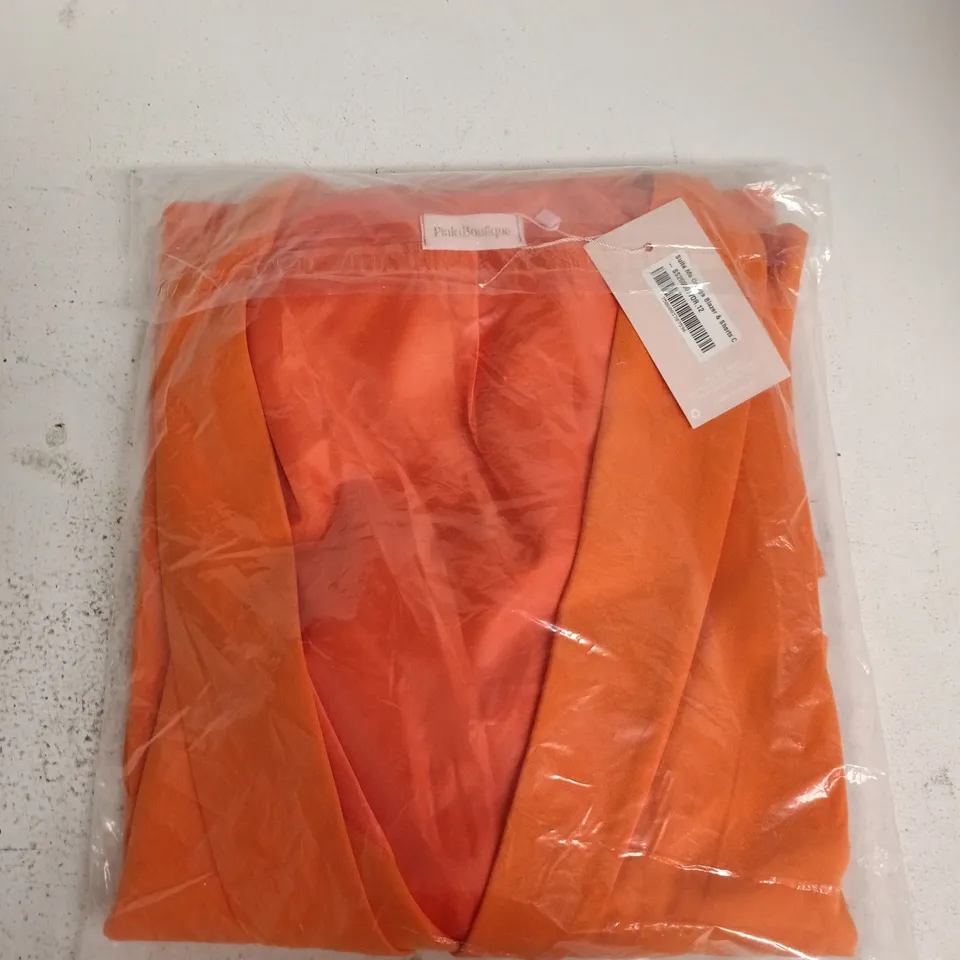 BAGGED PINK BOUTIQUE SUITS ME BLAZER IN ORANGE - SIZE 12