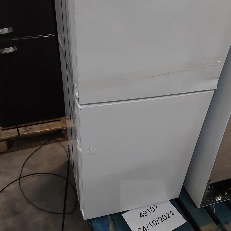 BOSCH SERIES 4 KGN392WDFG FREESTANDING 70/30 FRIDGE FREEZER, WHITE - UNPROCESSED RAW RETURN