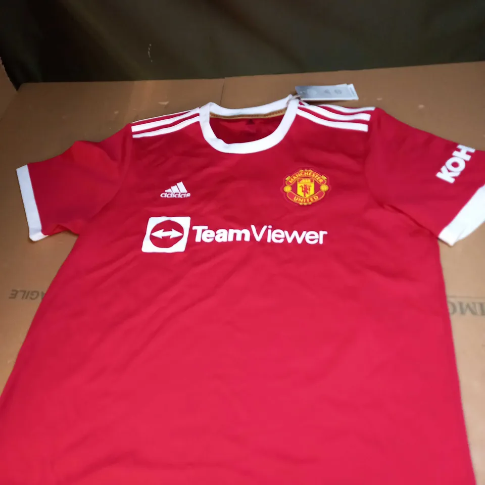 MANCHESTER UNITED HOME JERSEY WITH RONALDO 7 SIZE XL