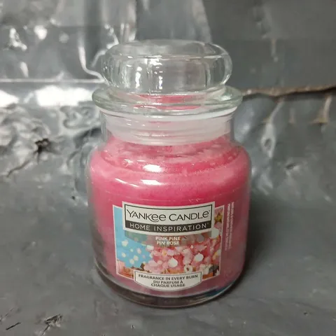 YANKEE CANDLE PINK PINE CANDLE (104g)