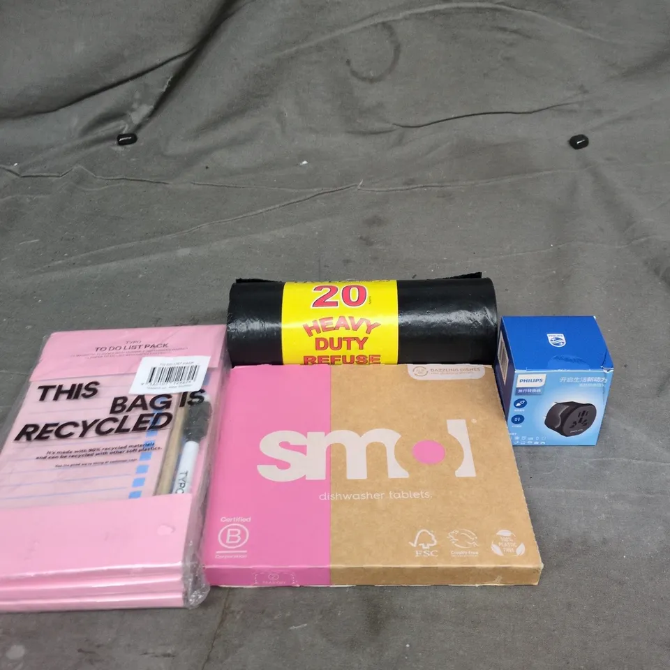 APPROXIMATELY 15 ASSORTED HOUSEHOLD PRODUCTS TO INCLUDE SMOL DISHWASHER TABLETS, TO DO LIST SETS AND HEAVY DUTY REFUSE SACKS ETC 