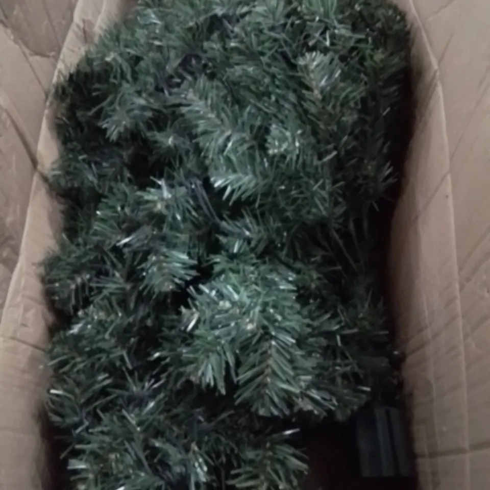 BOXED 6' MULTI LED GREEN TREE