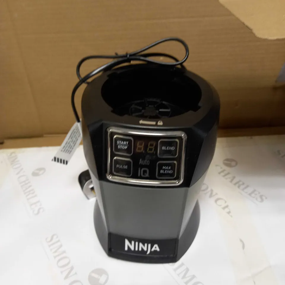 NINJA BLENDER