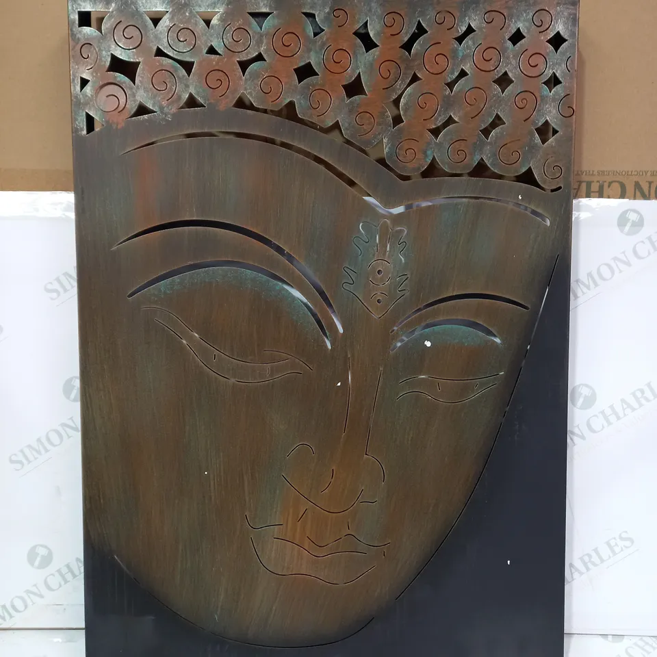OUTLET INNOVATORS SOLAR LED TRANQUIL BUDDHA WALL DECOR