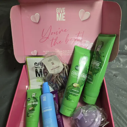 BOX OF APPROX 8 ASSORTED COSMETIC ITEMS TO INCLUDE - SHAMPOO & CONDITIONER - HYALURONIC ACID CLEANSER - HAIR MASK - ETC