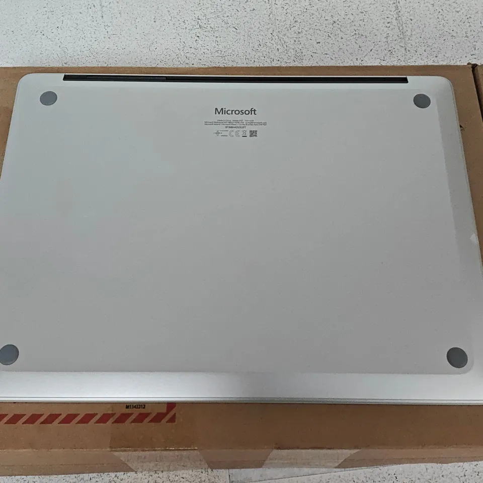 MICROSOFT SURFACE 7TH EDITION INTEL ULTRA 5 256GB LAPTOP IN SILVER - MODEL 2107