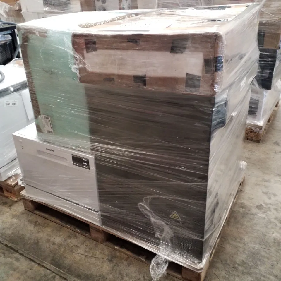 PALLET OF APPROXIMATELY 5 UNPROCESSED RAW RETURN WHITE GOODS AND AIR CONDITIONERS TO INCLUDE;