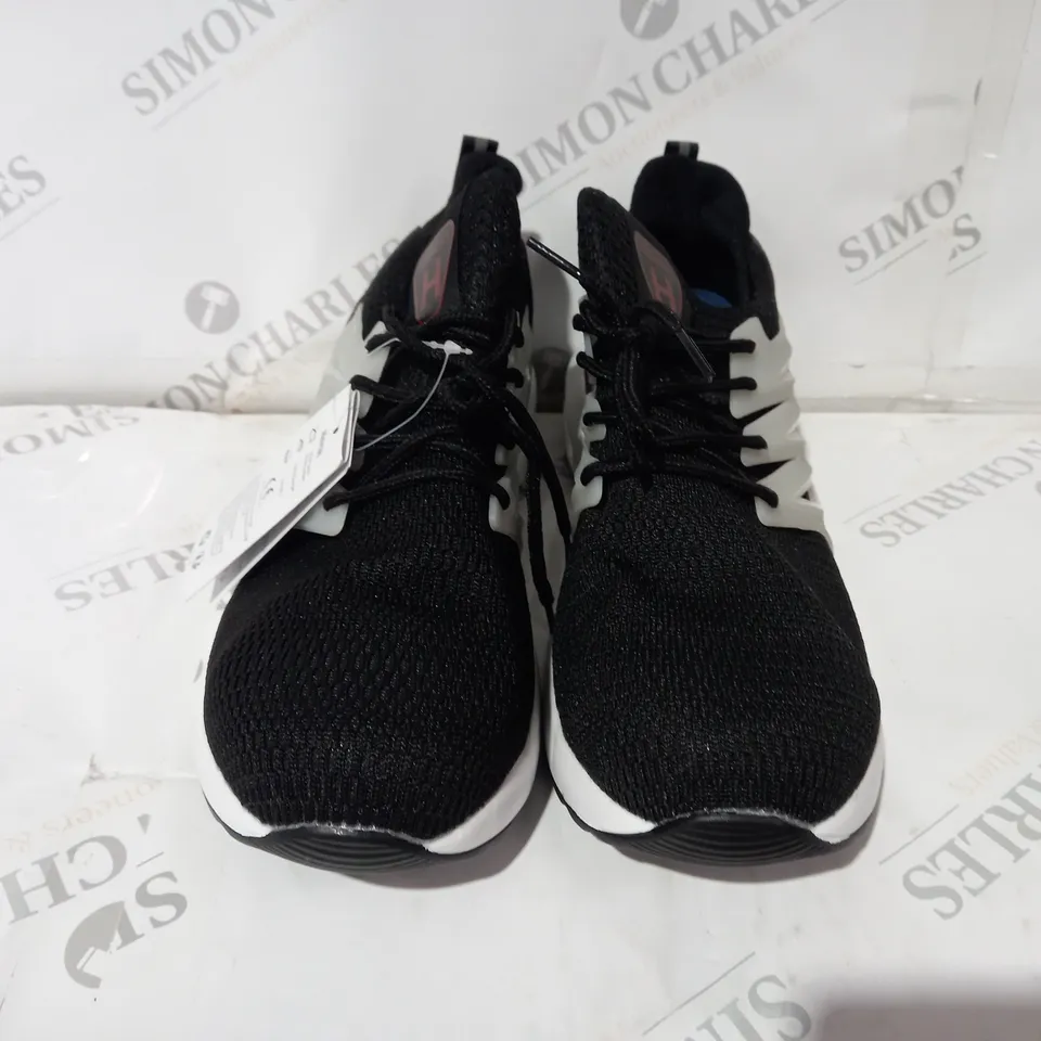 HITMARS TINGGU BLACK TRAINERS SIZE UNKNOWN