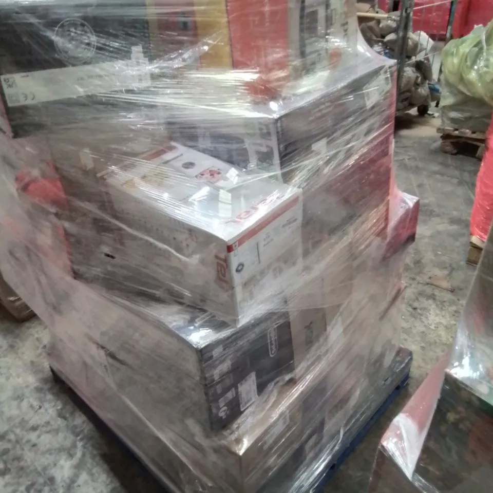 PALLET OF APPROXIMATELY 35 UNPROCESSED RAW RETURN HOUSEHOLD AND ELECTRICAL GOODS TO INCLUDE;