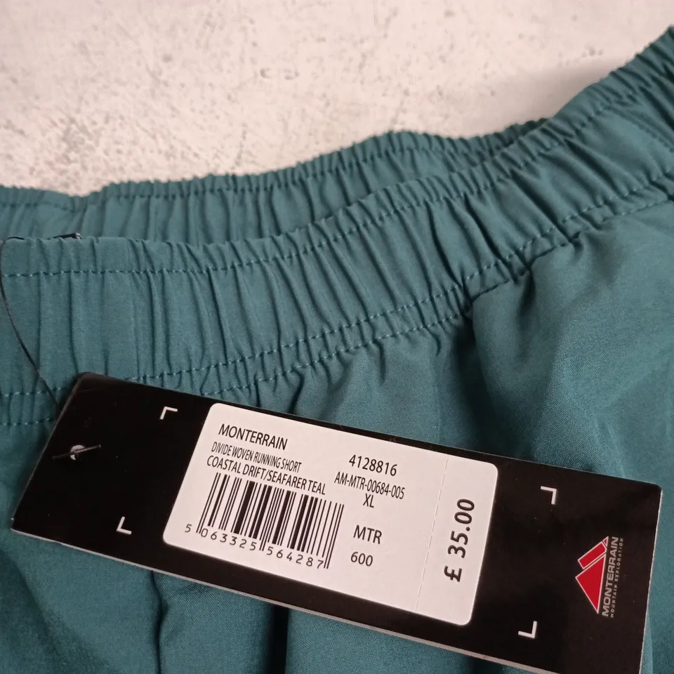 MONTERRAIN MOUNTAIN EXPLORATION DIVIDE WOVEN RUNNING SHORT – COASTAL DRIFT/SEAFARER TEAL – XL