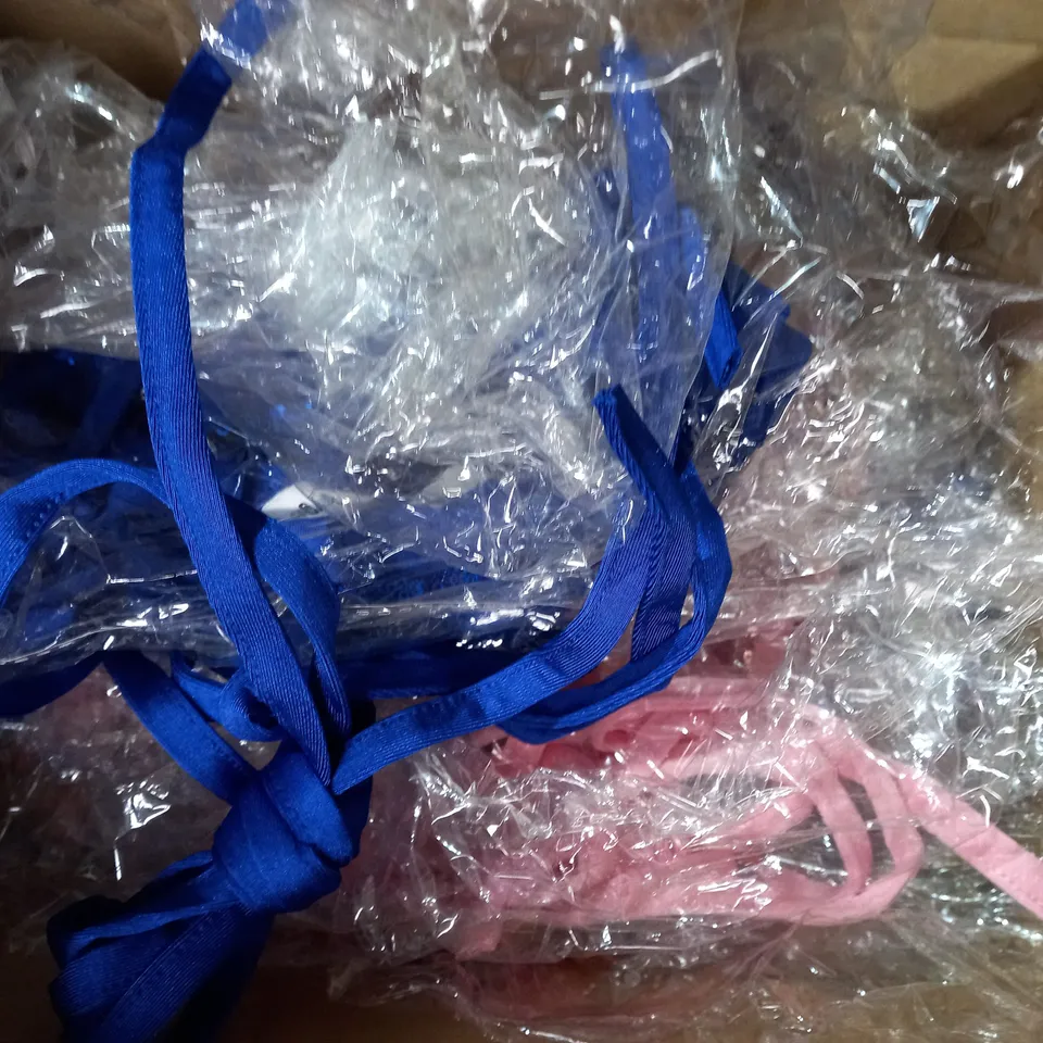 BOX OF 10 ASSORTED CLOTHING ITEMS TO INCLUDE - MIRROR IMAGE 