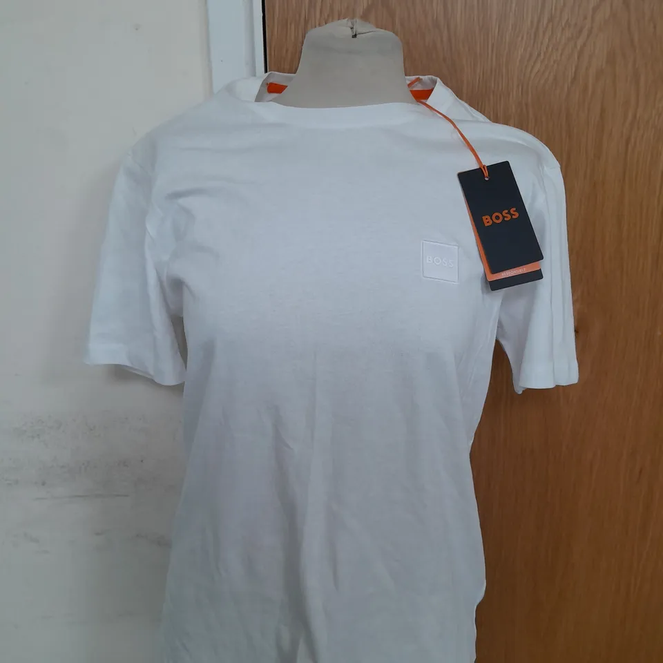 BOSS SOFT TSHIRT IN WHITE SIZE S