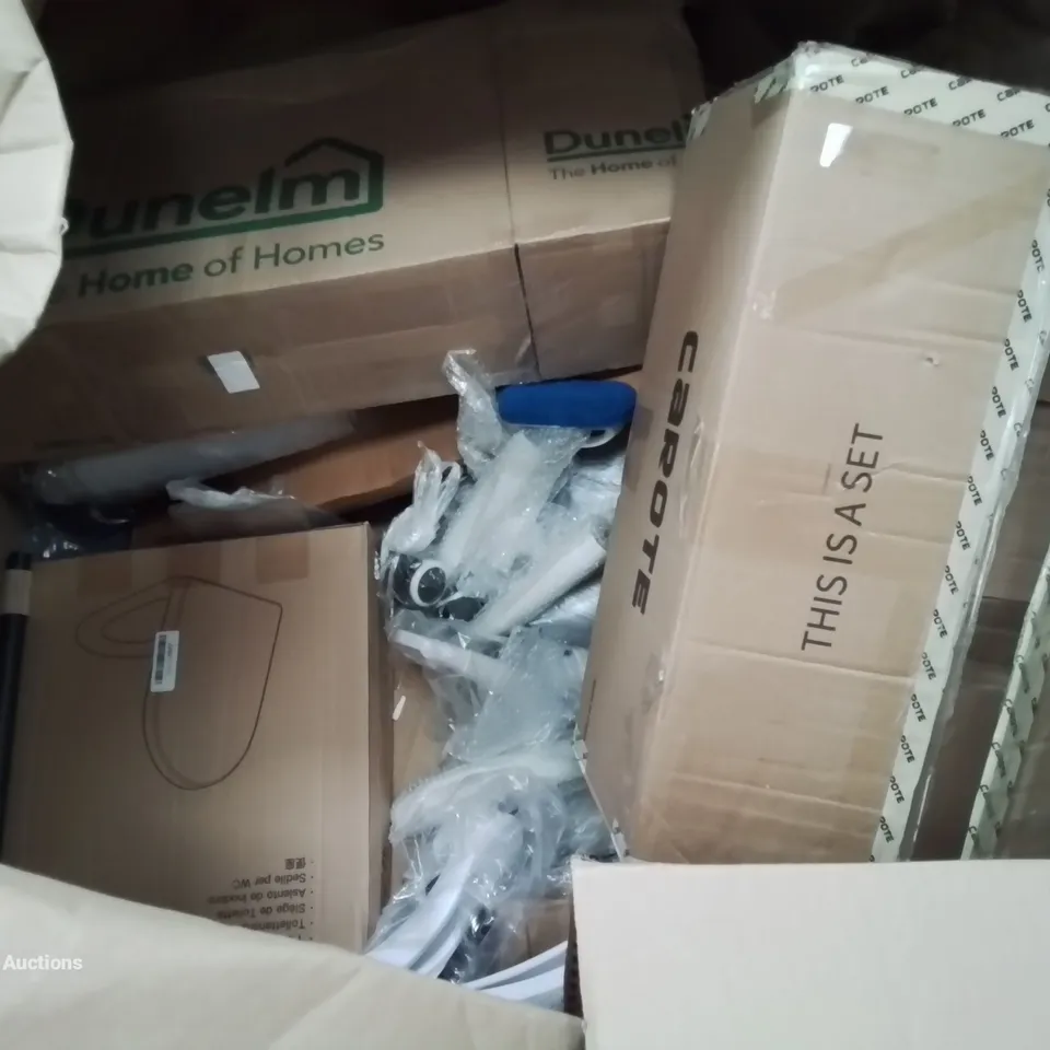 PALLET OF ASSORTED ITEMS INCLUDING TOILET SEAT, ADJUSTABLE CLOTHES RACK, PORTABLE BATHTUB, TURNTABLE HI-FI SYSTEM WITH SPEAKERS 