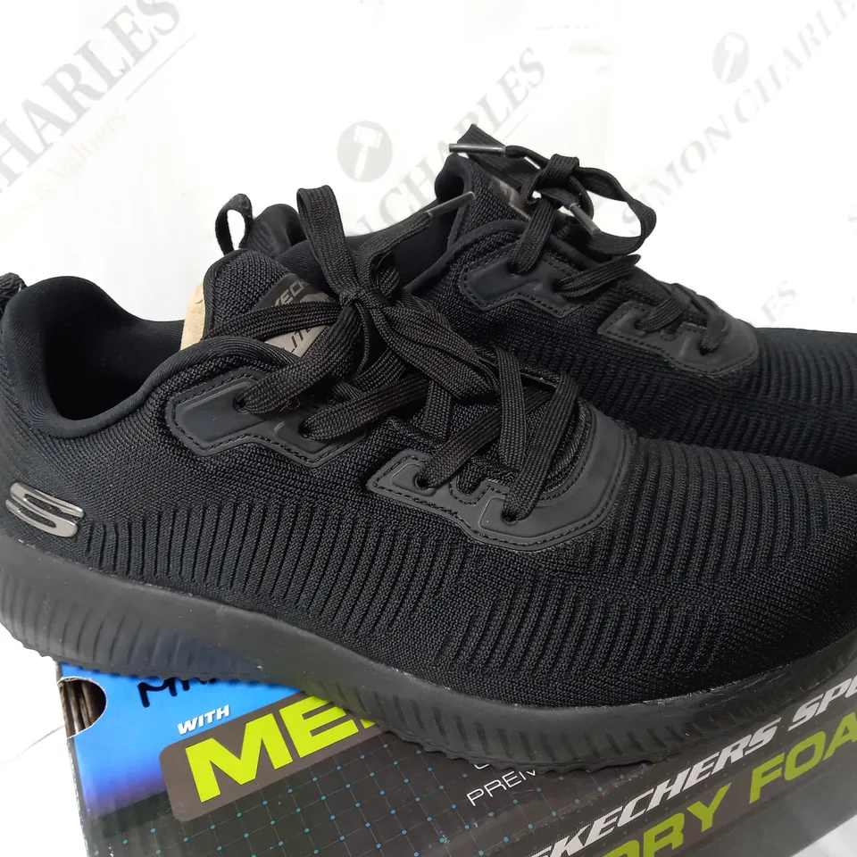 SKECHERS LITE-WEIGHT BLACK TRAINER - SIZE UK 7