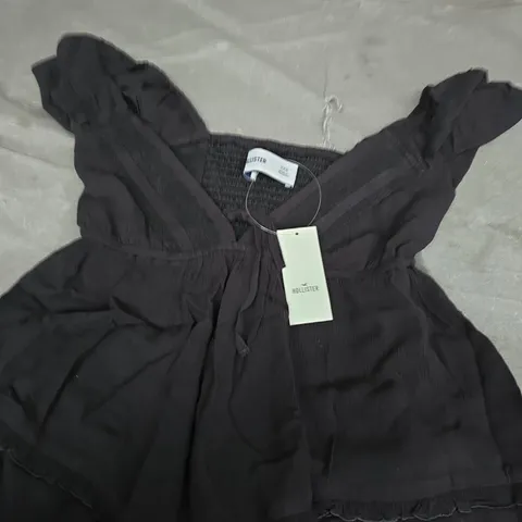 HOLLISTER WOMEN'S BLACK TOP – UK 4 (XX SMALL)