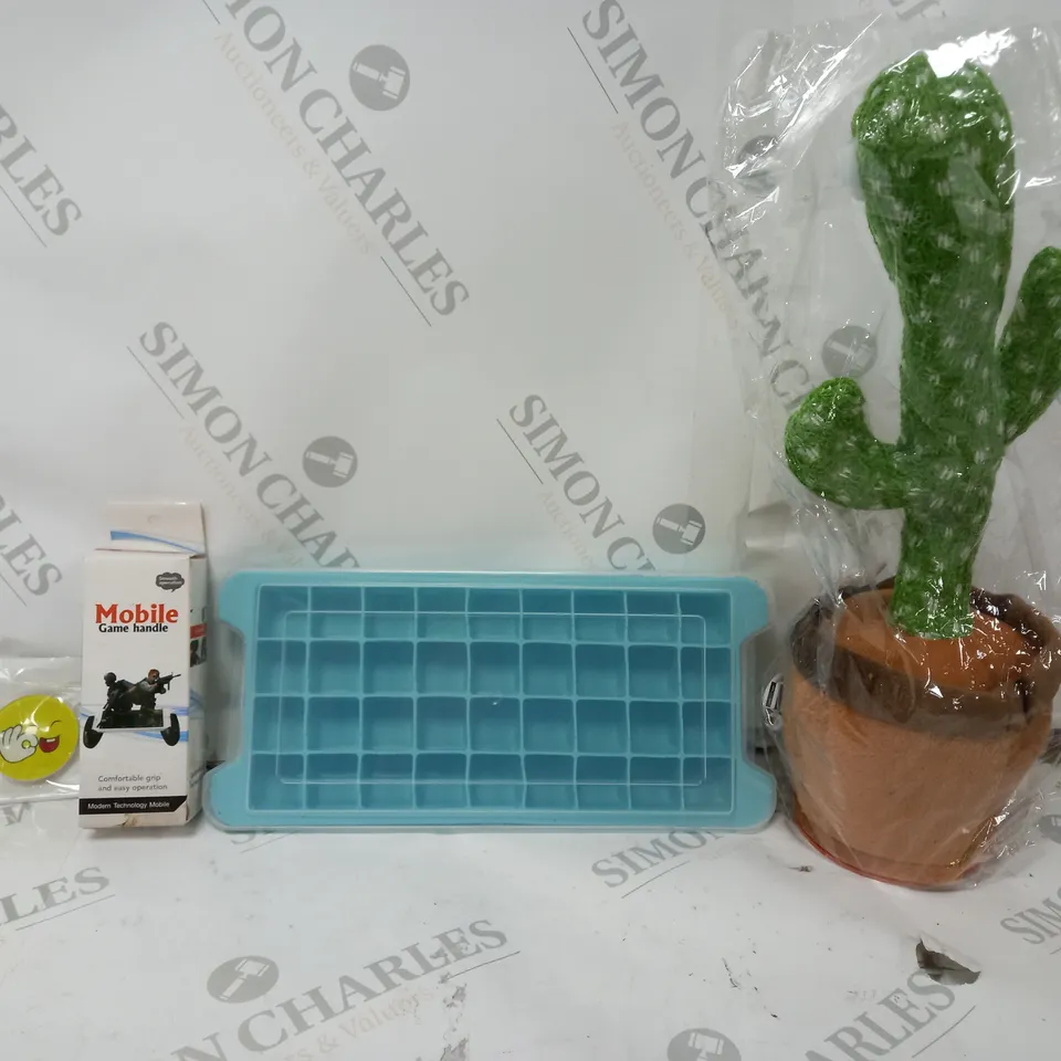 BOX OF APPROX 15 ASSORTED ITEMS TO INCLUDE -MOBILE GAME HANDLE - ICE CUBE TRAY - CACTUS ECT