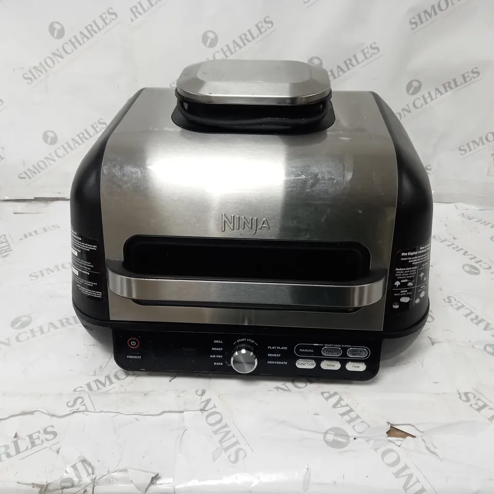 BOXED NINJA FOODI MAX PRO HEALTH GRILL & AIR FRYER AG651UK