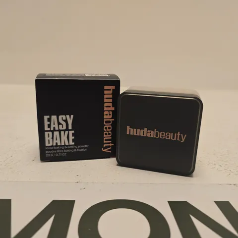 HUDA BEAUTY EASY BAKE LOOSE BAKING AND SETTING POWDER 20G CUPCAKE