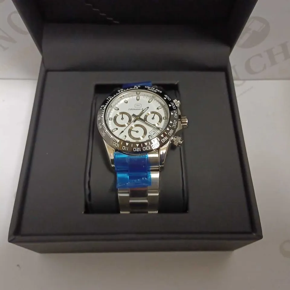 MENS ZIHLMANN & Co Z400 WATCH – CHRONOGRAPH MOVEMENT – STAINLESS STEEL STRAP – WHITE DIAL – 3ATM WATER RESISTANT 